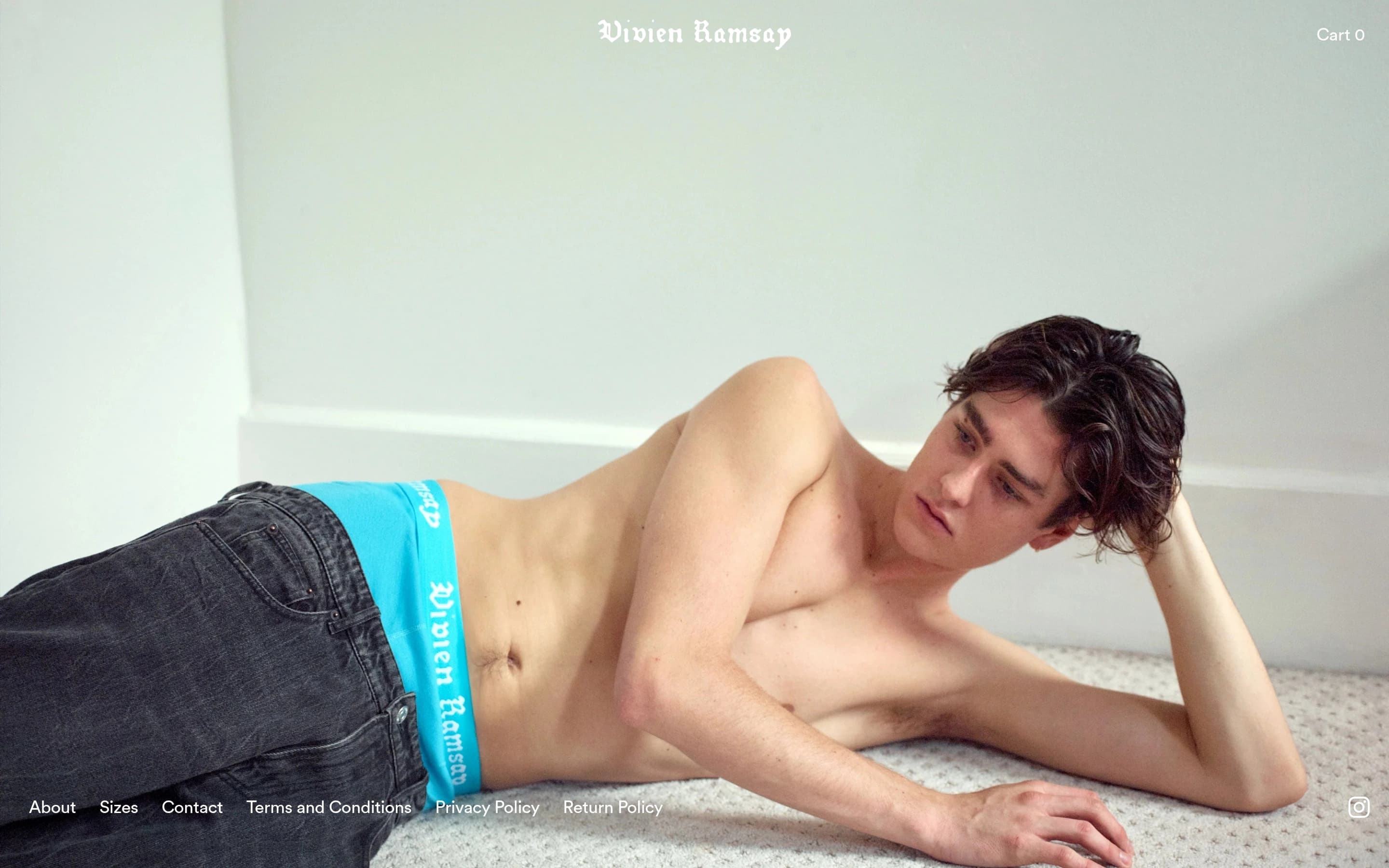 Vivien Ramsay — 패션 쇼핑몰 웹사이트 디자인 레퍼런스