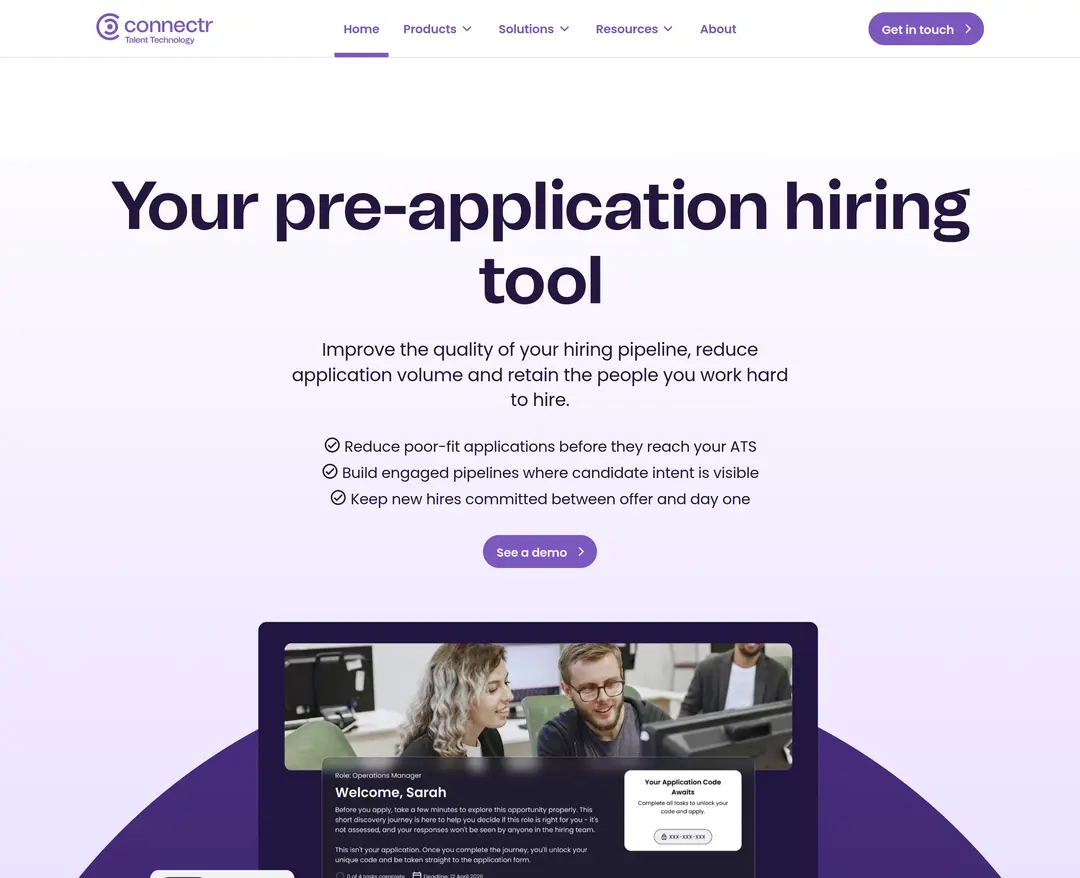 Connectr — IT/스타트업 플랫폼 웹사이트 디자인 레퍼런스